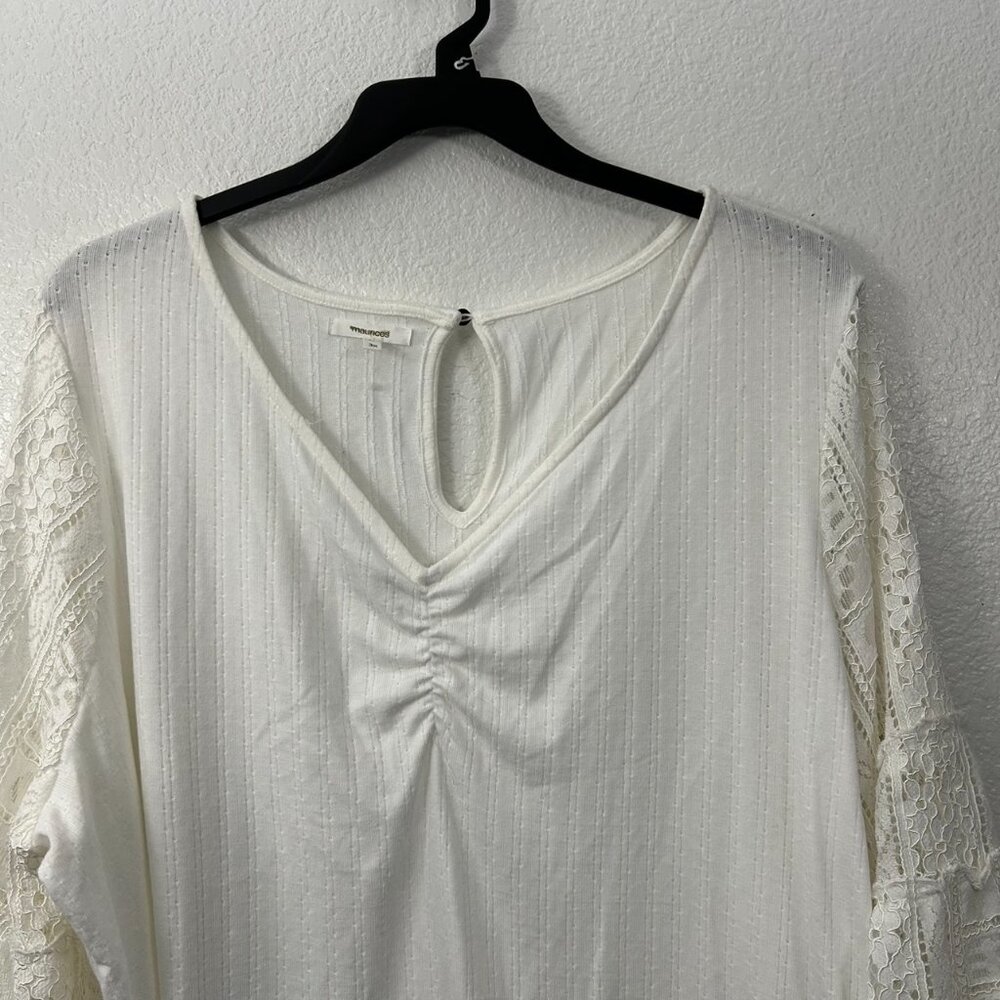 Maurices Ribbed Pointelle V-Neck 3/4 Lace Bell Sleeve Top - Picture 3 of 10